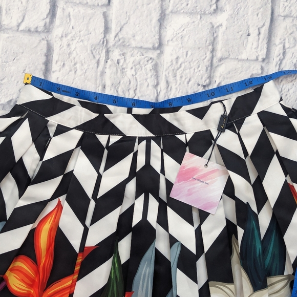 NWT Chicwish ZIGZAG BOUQUET PRINTED MIDI flared A line SKIRT - Picture 7 of 13